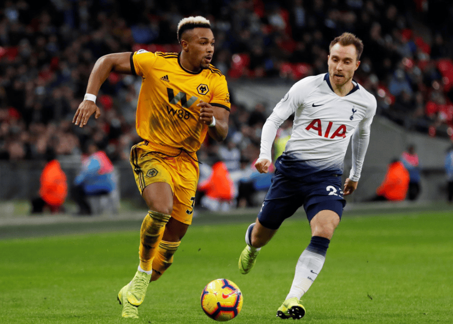 身体对抗硬得离谱