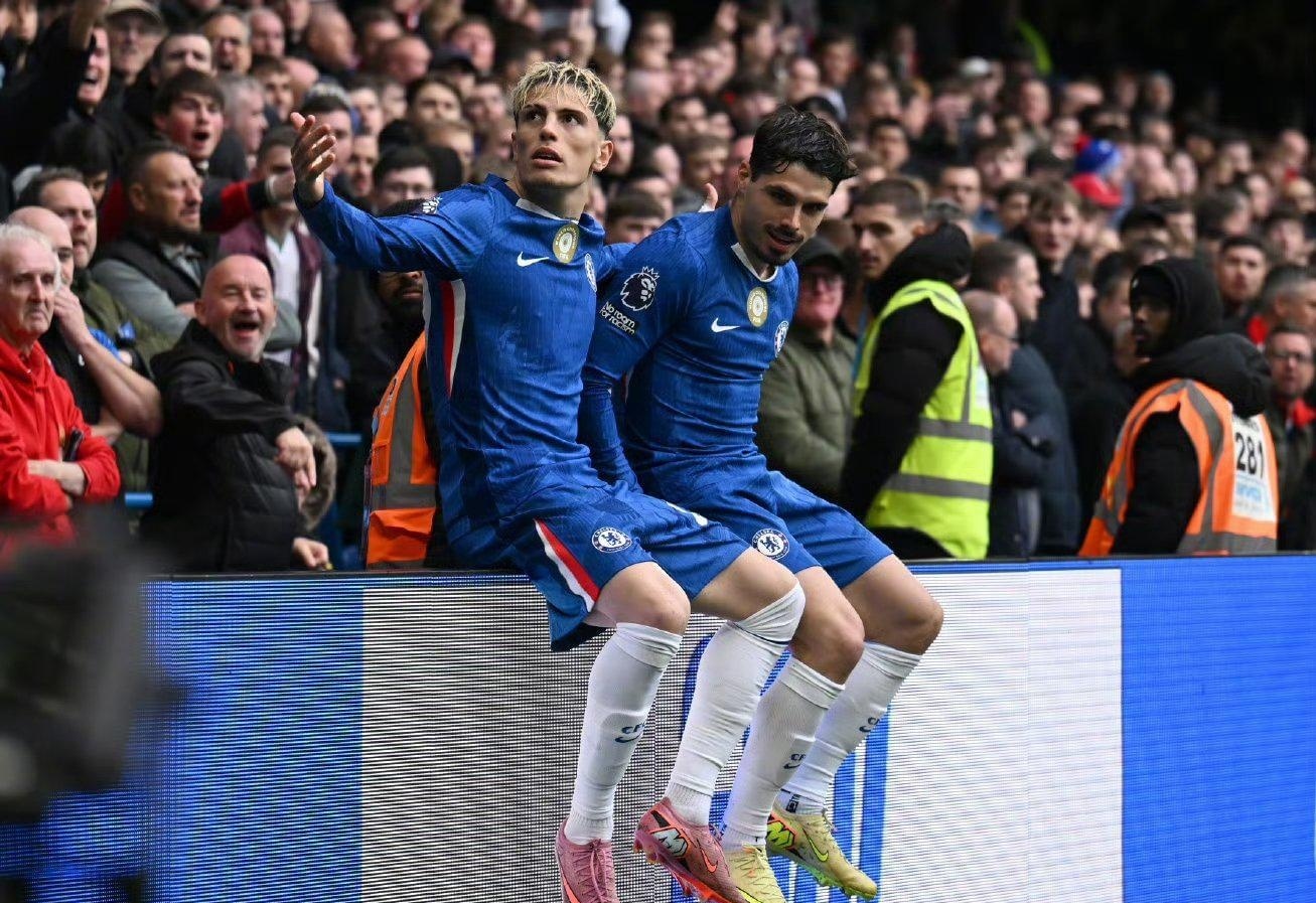 伊万：为自己所做的一切感到自豪，在足球领域留下了重要印记（伊万：为付出感到骄傲，已在足坛留下深刻印记）