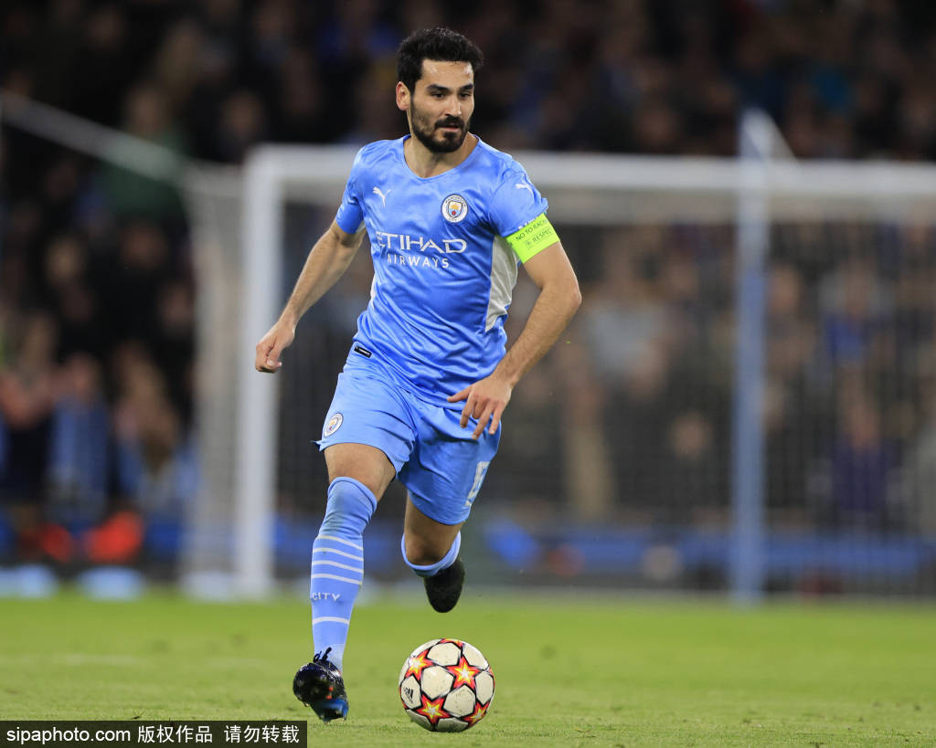 记者：伯恩利正就引进纽卡门将杜布拉夫卡进行谈判