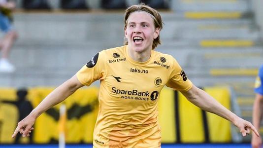 陈哲宣得到津门虎赛季首红，中超所有球队本赛季都有红牌入账