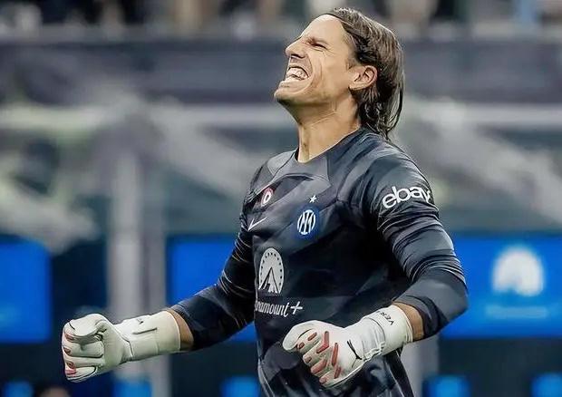 热议海港输球：古斯塔沃停赛影响大；亚冠已是舆论负担