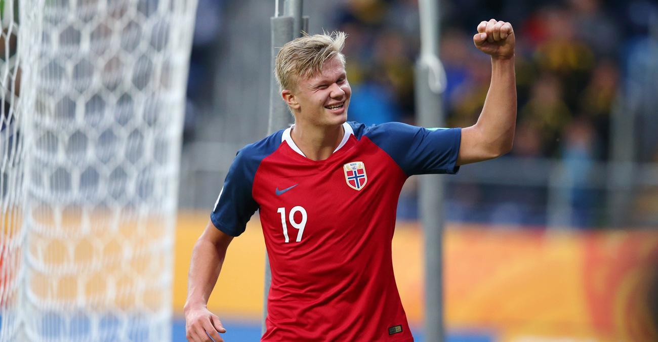 新鹏城vs成都：三外援PK四外援，韦世豪、杨明洋出战