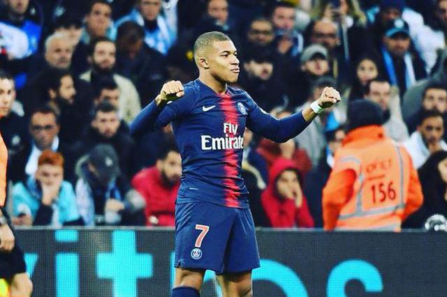 每体：巴萨有意今夏签下穆里略 球队欲夏窗采取行动（每体：巴萨相中穆里略，拟于今夏转会窗采取行动）