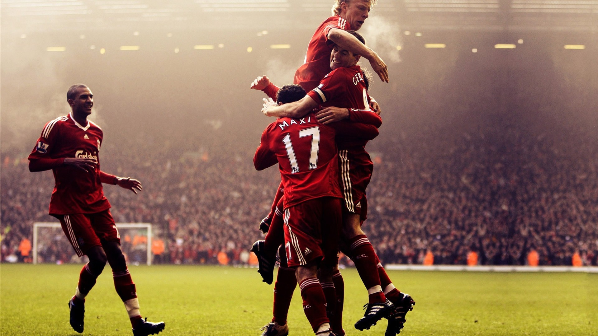 德转列意甲最贵11人：劳塔罗领衔，伊尔迪兹、尼科-帕斯在列（德转公布意甲身价最高11人阵容：劳塔罗领衔，伊尔迪兹与尼科-帕斯入选）