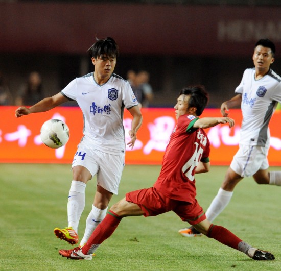 仍有很大兴趣！若萨拉赫愿意离开，沙特球队愿意“接盘”（兴趣不减！萨拉赫若点头离队，沙特俱乐部将果断出手）