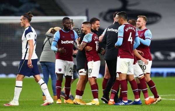 约基奇：右臂肱二头肌上的抓伤是对阵步行者时留下的