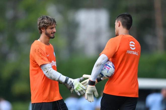 2025／26赛季英超：关键先生！帕尔默一复出就建功！切尔西2-0埃弗顿（英超2025／26：帕尔默复出即破门，切尔西2-0击退埃弗顿）