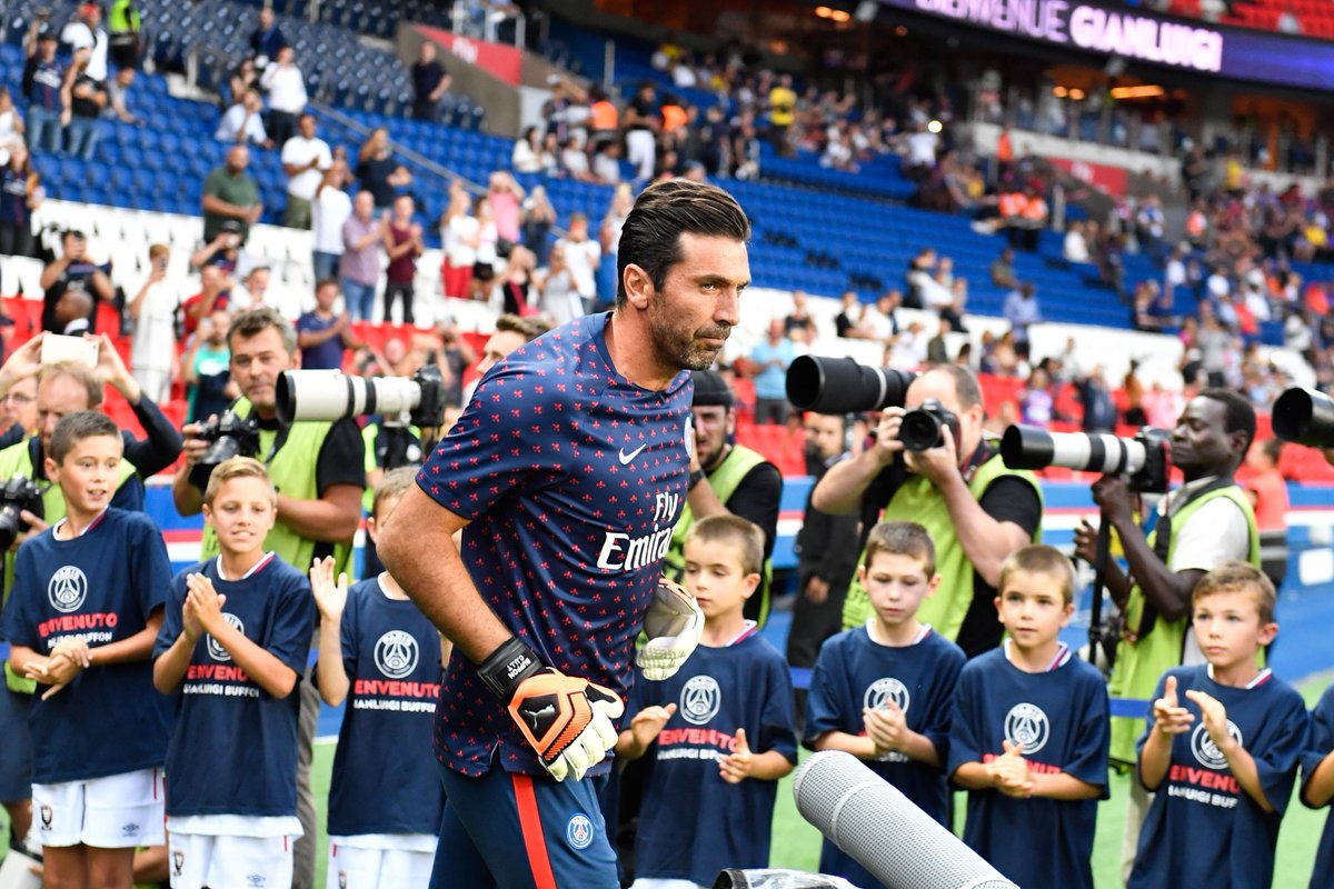 那不勒斯经历10轮点球晋级意杯8强，孔蒂：我们更配得上晋级