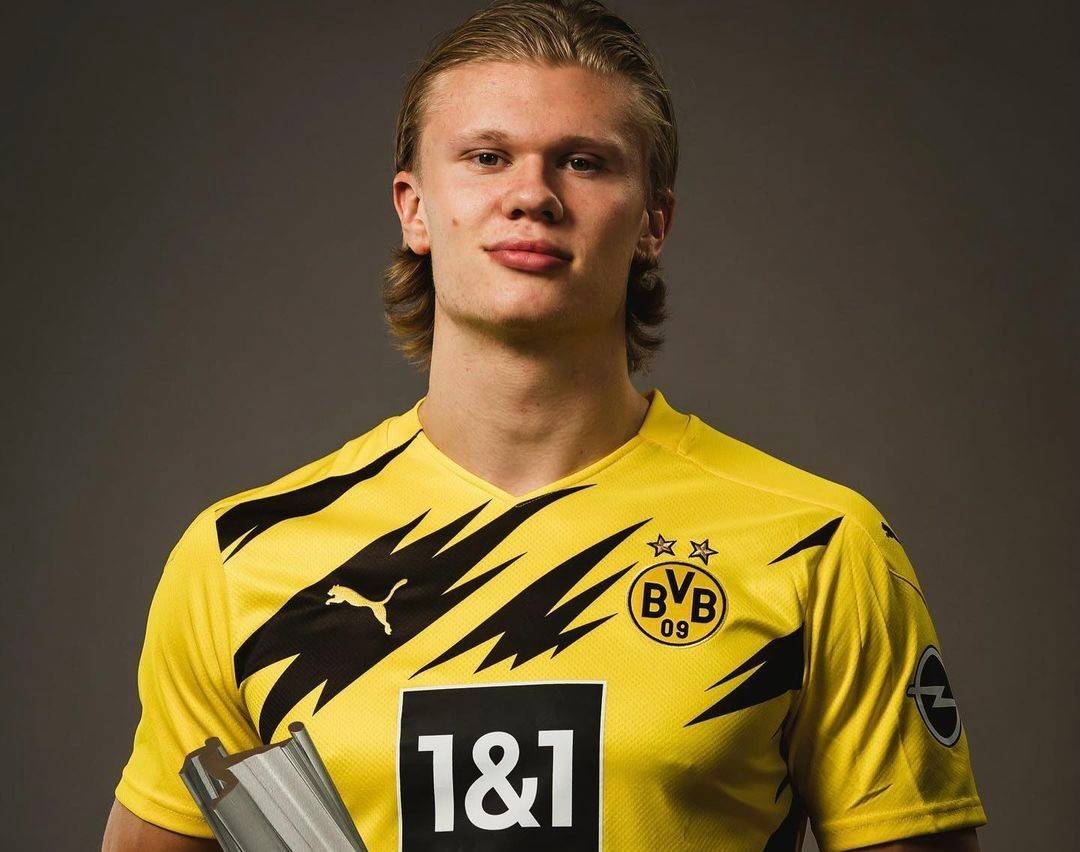 太阳报：厄德高有望在北伦敦德比中复出，哲凯赖什或因伤缺席（太阳报：厄德高有望赶上北伦敦德比，赖斯或因伤缺阵）