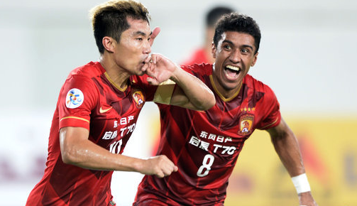 张伯霖谈摇篮舞庆祝：是庆祝我家两只小狗出生